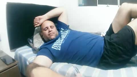 Snapshot of pedrofalfan chatting on March 21, 2026, 2:27 am Pedro online show from March 21, 2026, 2:27 am