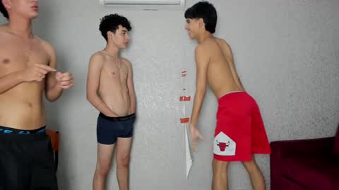 CAIN-19  ALLEN-18 RONALD-18 AUSTIN-18 MOD DANTE online show from January 4, 2025, 12:05 am