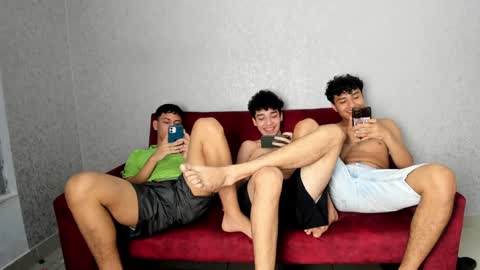 CAIN-19  ALLEN-18 RONALD-18 AUSTIN-18 MOD DANTE online show from January 16, 2025, 3:34 am