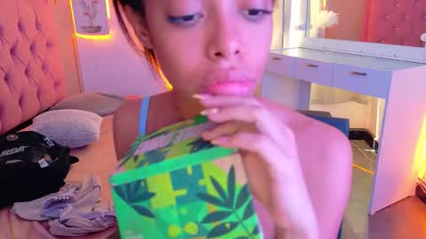 peneelopeecute online show from May 12, 2026, 5:21 pm