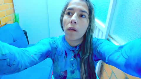 Penelope online show from December 6, 2024, 6:28 pm