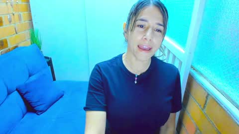 Penelope online show from December 18, 2024, 6:25 pm