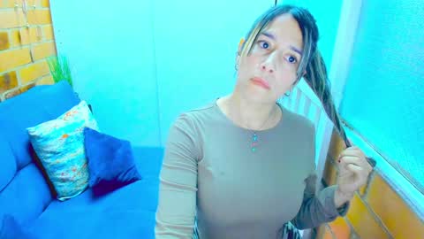 Penelope online show from January 11, 2025, 6:12 pm