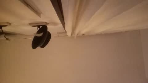 penesvoladores92 online show from February 3, 2026, 8:47 pm