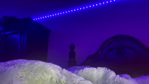 Penutbuttajelllytime online show from February 26, 2025, 5:31 am