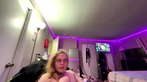 Penutbuttajelllytime online show from March 16, 2026, 1:55 am