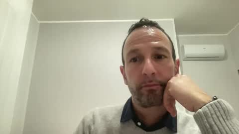 peppinslosqualo online show from January 5, 2025, 2:17 am