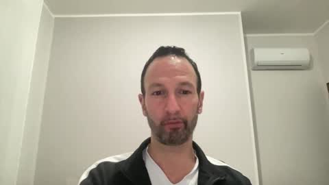 peppinslosqualo online show from March 2, 2025, 7:45 pm