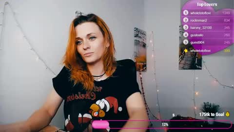 Mia online show from May 7, 2026, 8:47 pm