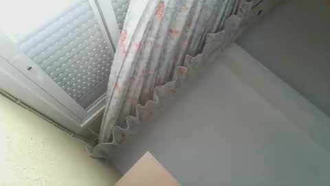 perales_12345 online show from December 20, 2025, 11:17 am