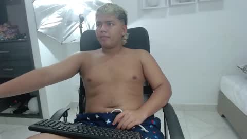 Snapshot of percibal_junior1 chatting on January 30, 2025, 2:38 am percibal_junior1 online show from January 30, 2025, 2:38 am