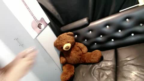 Snapshot of percycum_ chatting on April 3, 2026, 7:17 am call me percy online show from April 3, 2026, 7:17 am