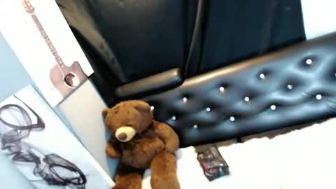 Snapshot of percycum_ chatting on April 5, 2026, 6:32 am call me percy online show from April 5, 2026, 6:32 am