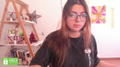 Sarah Ana Banana online show from November 27, 2025, 7:27 pm