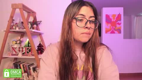 Sarah Ana Banana online show from December 17, 2025, 10:49 pm