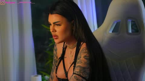 Dee online show from December 11, 2024, 12:02 pm