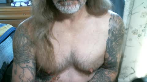 perkymalenipples online show from March 9, 2025, 1:04 pm