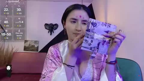   online show from October 2, 2025, 6:26 pm