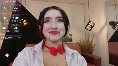   online show from October 3, 2025, 7:11 pm