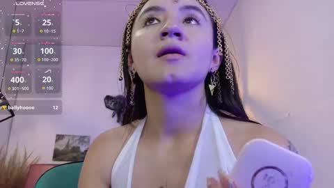   online show from October 9, 2025, 7:12 pm