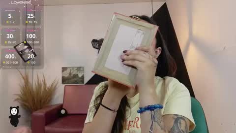   online show from November 17, 2025, 5:08 pm