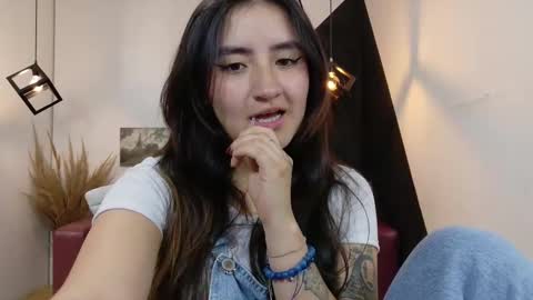   online show from November 29, 2025, 3:15 pm