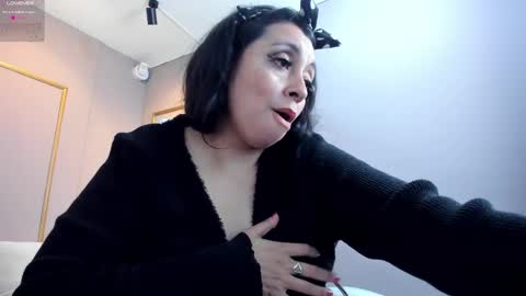 Snapshot of perlapreciosa chatting on February 14, 2025, 6:56 am PerlaPreciosa online show from February 14, 2025, 6:56 am