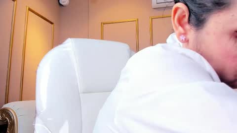 Snapshot of perlapreciosa chatting on September 26, 2025, 3:54 am PerlaPreciosa online show from September 26, 2025, 3:54 am