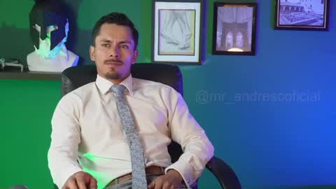 andres    online show from March 4, 2025, 9:00 pm