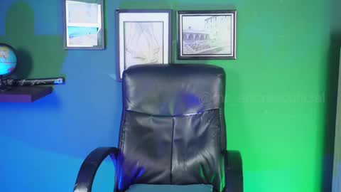 Snapshot of perseoo_88 chatting on February 20, 2026, 8:09 pm andres online show from February 20, 2026, 8:09 pm