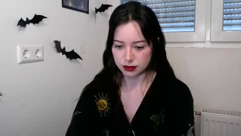 Snapshot of persephones_garden chatting on November 21, 2025, 8:35 am Persephone online show from November 21, 2025, 8:35 am