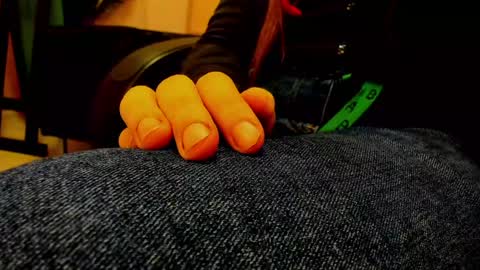 horror flying on the wings of the night.... online show from January 13, 2025, 6:16 am