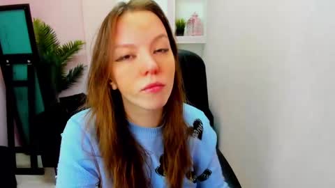 horror flying on the wings of the night.... online show from February 23, 2025, 6:07 am