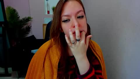 horror flying on the wings of the night.... online show from November 24, 2025, 4:51 pm