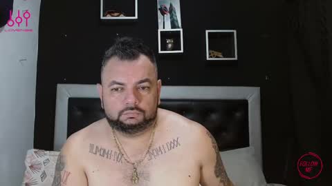 Carlos online show from March 10, 2025, 1:32 pm