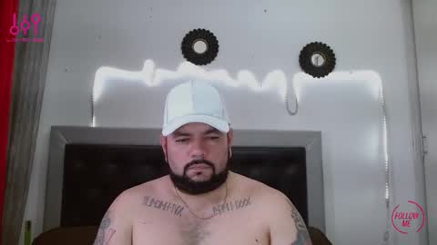 Carlos online show from September 23, 2025, 6:55 pm