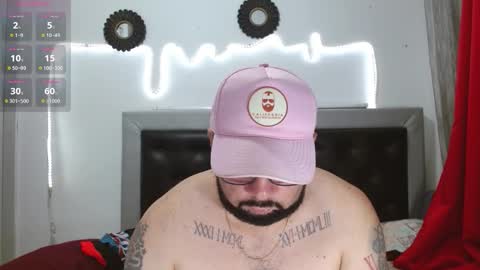 Carlos online show from November 17, 2025, 10:15 pm