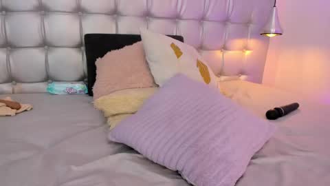 Lizza online show from February 19, 2025, 5:49 pm