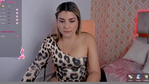 Isabella   online show from January 15, 2025, 10:02 pm