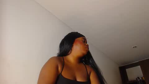 kamila online show from December 16, 2025, 10:59 pm