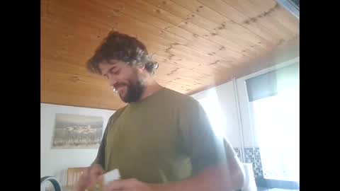 Snapshot of pete_le_meat chatting on May 30, 2026, 8:22 am pete_le_meat online show from May 30, 2026, 8:22 am