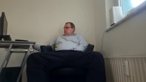peter_03041976 online show from January 27, 2025, 9:13 am