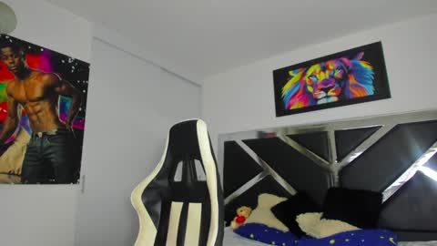 PeterColeman online show from December 20, 2024, 5:47 am