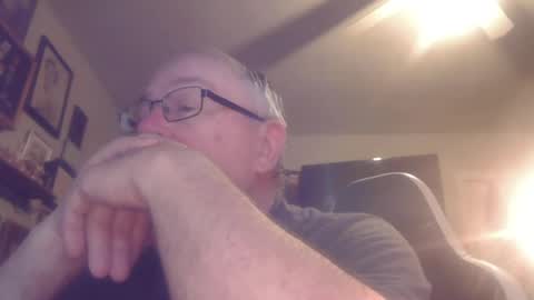 Snapshot of peterinohio57 chatting on July 14, 2026, 11:27 am peterinohio57 online show from July 14, 2026, 11:27 am