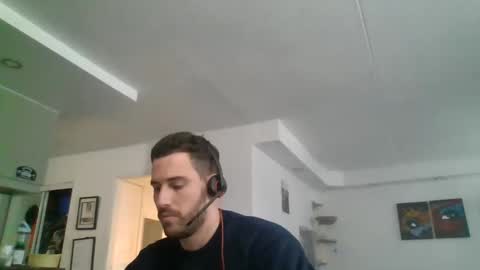 Snapshot of peterskinny24 chatting on December 9, 2024, 6:46 pm         ttps VF8L9ABFMref wl share online show from December 9, 2024, 6:46 pm