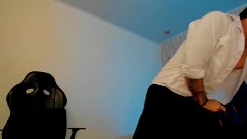 PETES EVANS new account online show from November 14, 2025, 11:24 pm