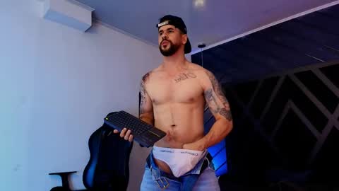 PETES EVANS new account online show from April 18, 2026, 11:27 pm