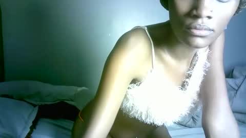 petite_africana001 online show from May 27, 2026, 4:20 am