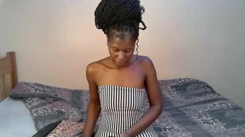 Anya online show from October 14, 2025, 2:01 am