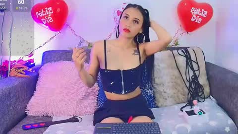 petite_pepper18 online show from February 12, 2026, 4:35 pm